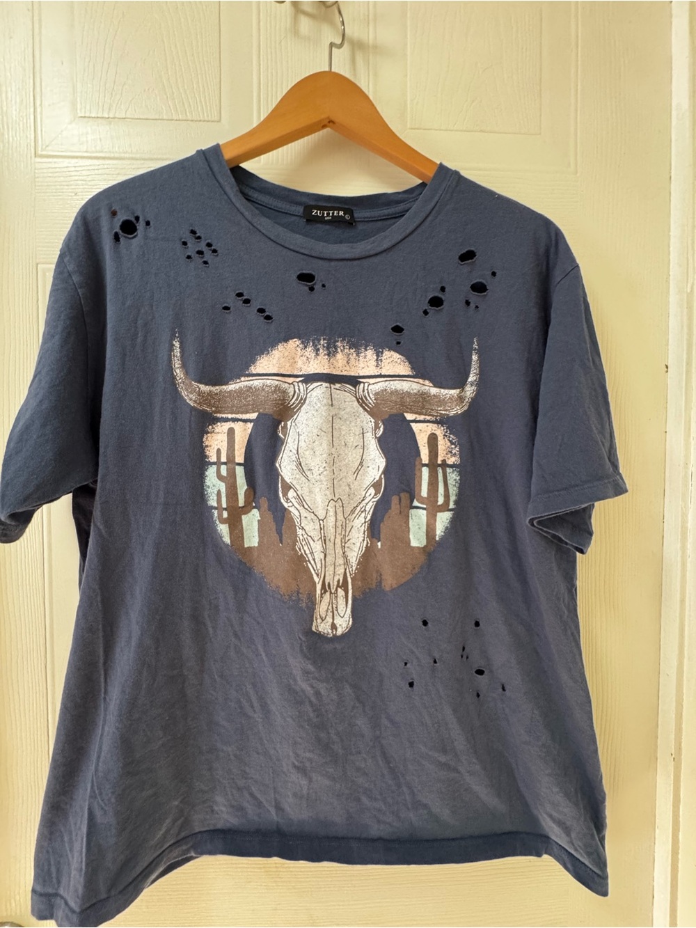 Zutter Men's Short-Sleeve Bull Skull Graphic Tee - Slate Blue